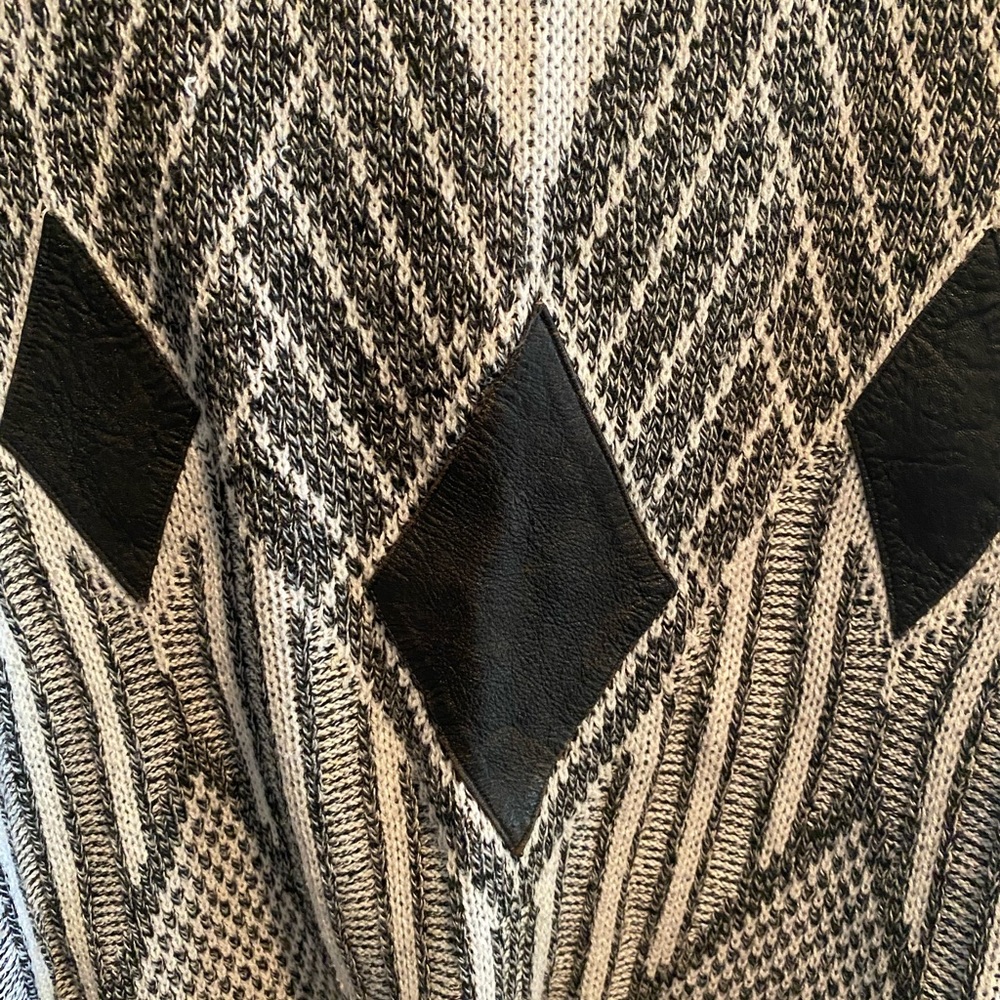 Barnaby Sweater XL - Picture 3 of 4